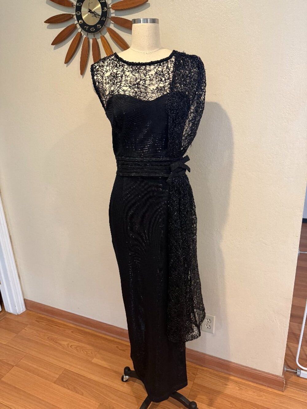 XL Tempest Storm + Tatyana Black Widow Gown